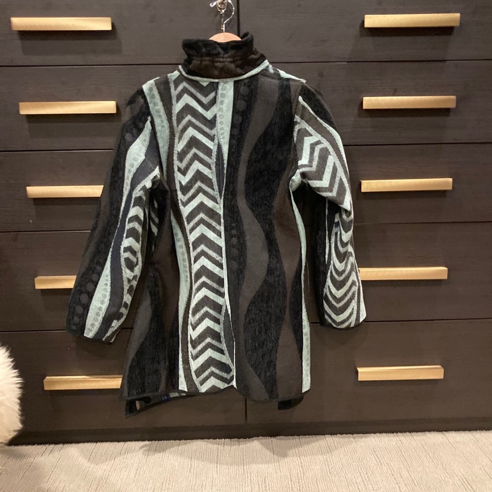 GORGEOUS Reversible Long Jacket - Picture 2 of 4